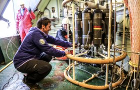Havforskningsinstituttet på tokt i Isfjorden, Svalbard