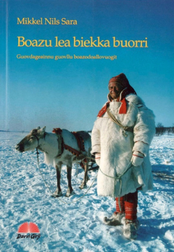 Bokomslag med boktittel og bilde av en mann med pesk og en kjørerein.