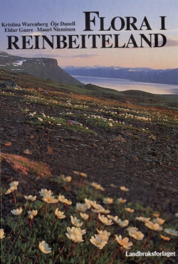 Bokomslag med boktittelen og et fotografi av et fjell-landskap.
