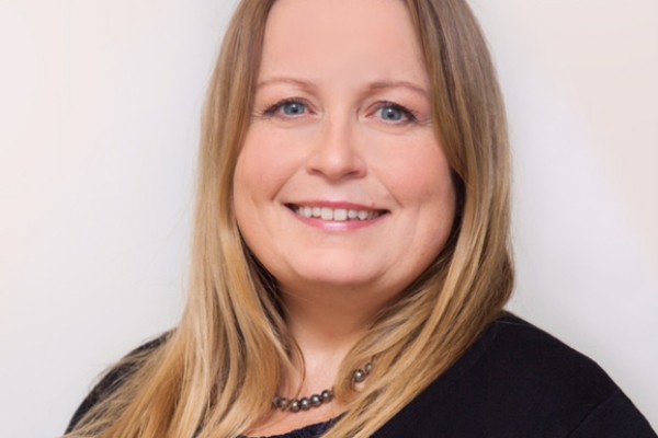 Inger-Christine Lindstrøm i Juristforbundets karrieretelefon.